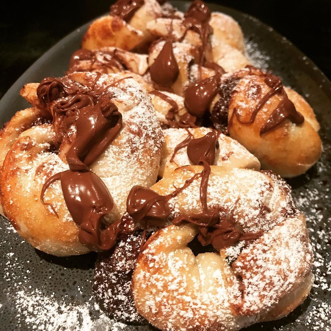 Sweet Nutella Bread rolls just in time for the weekend